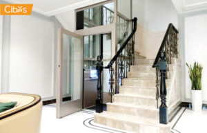 HOME LIFTS – Middle of stairs clas37