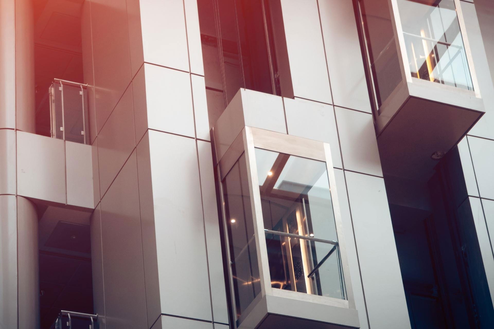 what is traction driven lift 04 ลิฟท์สลิงที่มักใช้ในอาคารตึกสูงมากกว่า 6 ชั้น