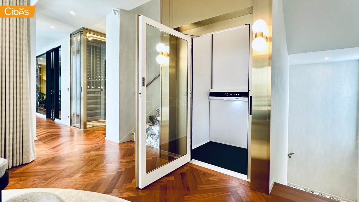 Cibes lift home elevator V80 E Cibes Voyager Elegance ลิฟท์บ้าน 3 ชั้น สี Organic Signal White (ขนาด 1100×1367)| ภาพตัวอย่างลิฟท์บ้าน