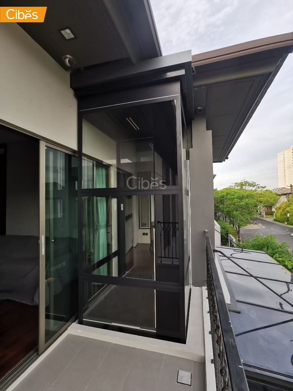 Cibes Air Gothic Graphite Black home lift 4 Cibes Air Gothic Graphite Black home lift 4