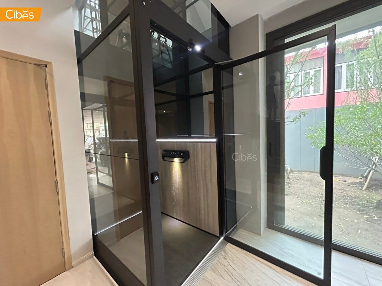 Cibes lift V80 Aurora 1 Cibes lift V80 Aurora 1