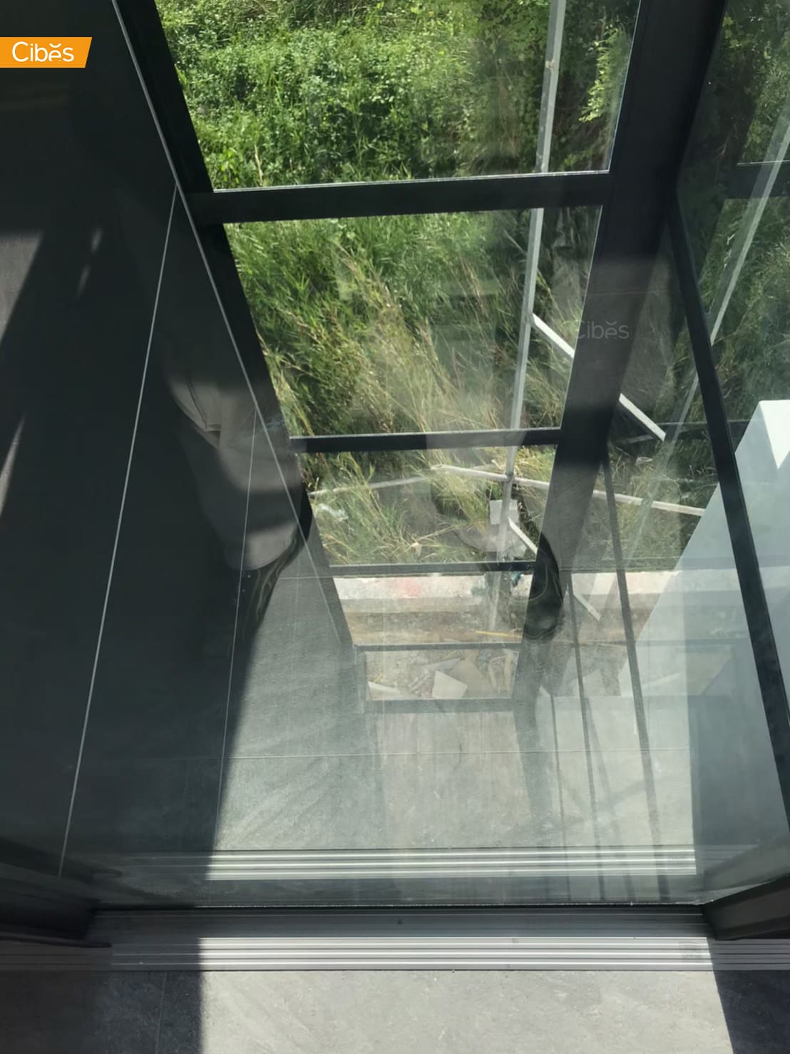 Cibes Voyager Galaxy Air 4 Cibes Voyager Galaxy Air 4