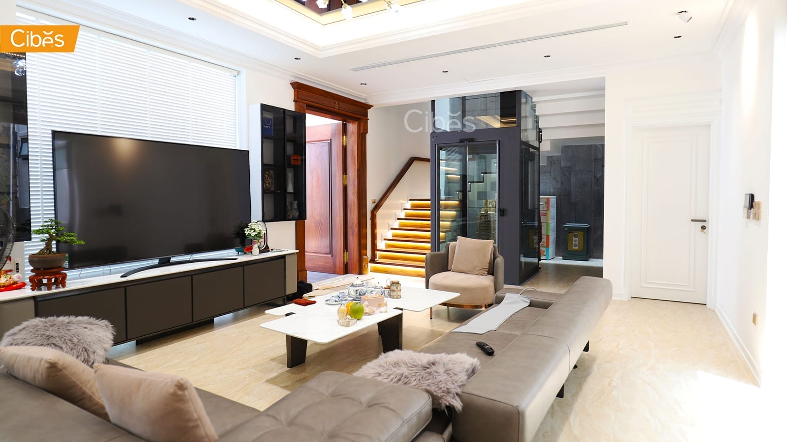 Cibes lift ลิฟท์บ้าน ลิฟท์กระจกกลางบันได 1 Cibes lift ลิฟท์บ้าน ลิฟท์กระจกกลางบันได 1