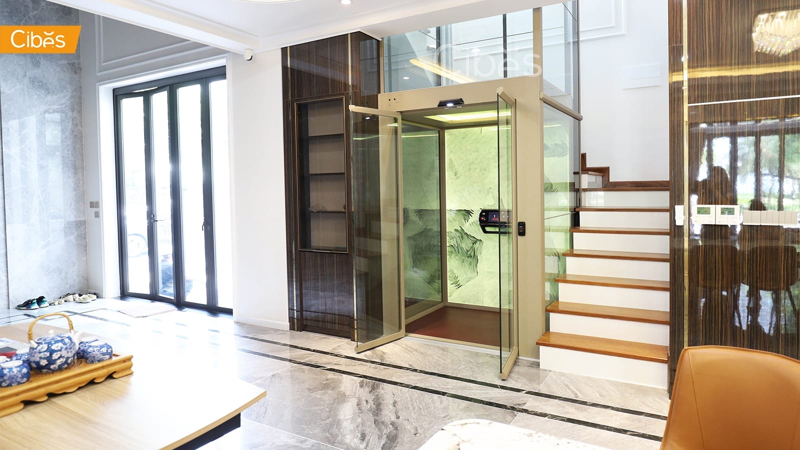 Cibes lift ลิฟท์บ้าน สุดหรู ลิฟท์กระจกกลางบันได 1